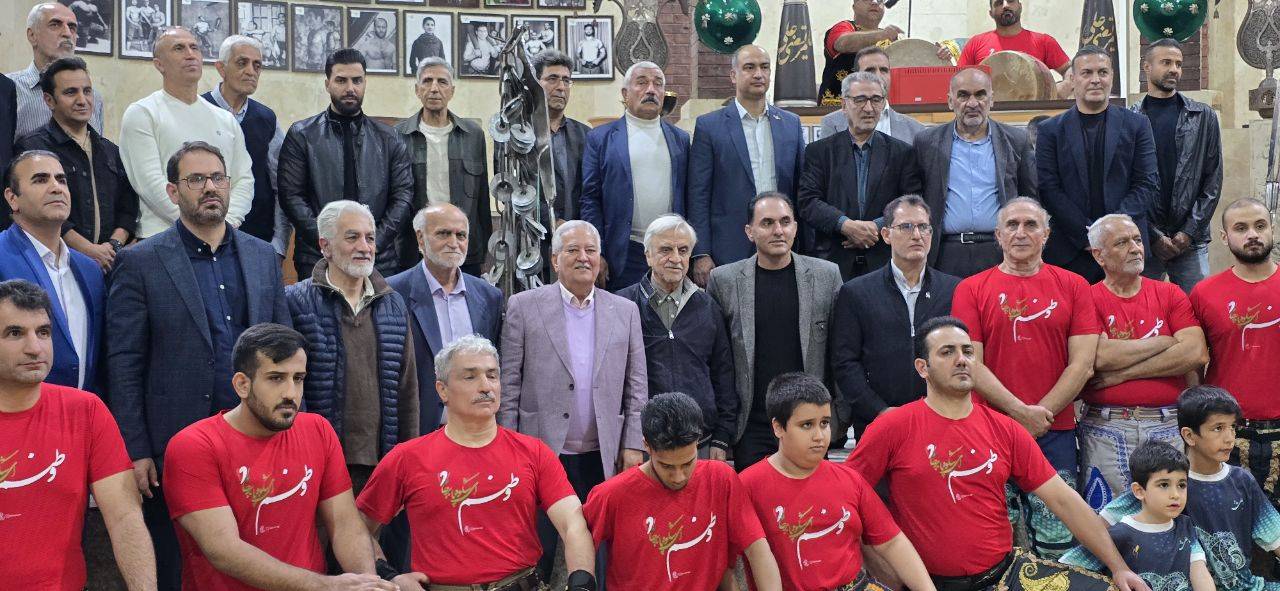 جشن گلریزان کمک به آزاد سازی پیشکسوت ورزش روزانه با حضور پهلوانان، مدیران و پیشکسوتان ورزش کشور